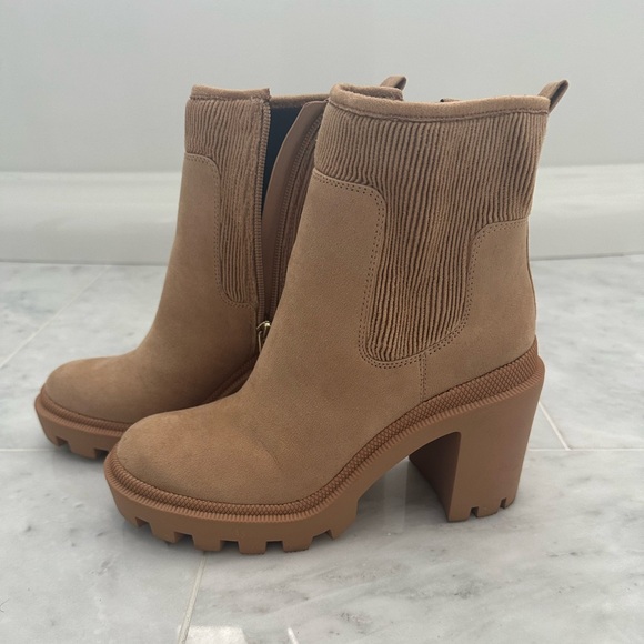 JLO emalee bootie. Taupe. Size 6.5 worn one time. In excellent condition. - Picture 2 of 5